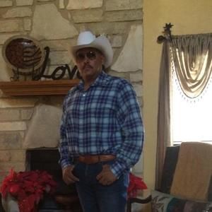 Meet your Posher, Jose humberto